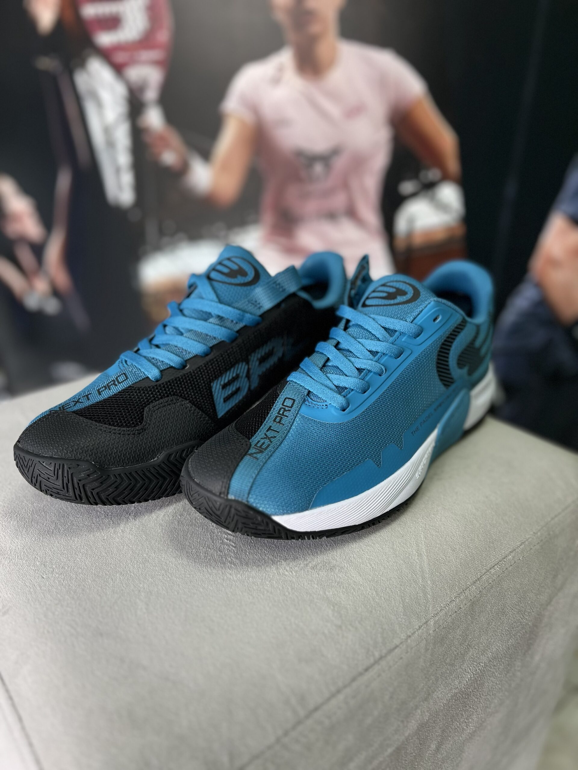 Bullpadel Next Pro 23v – Azul Claro - Image 2