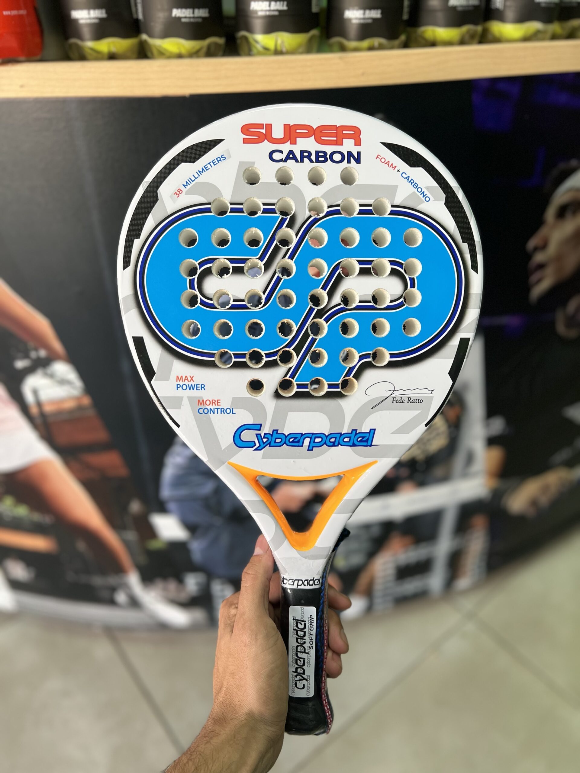 CYBERPADEL SUPER CARBON – Con firma de Federico Ratto